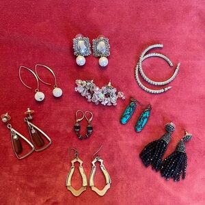 Elegant Women's Jewelry Set - Silver, Black, Turquoise